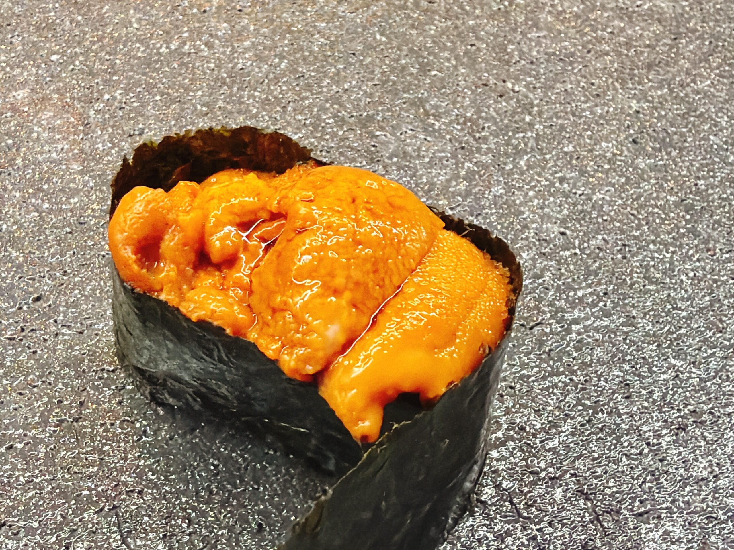 鮨割烹　山なか