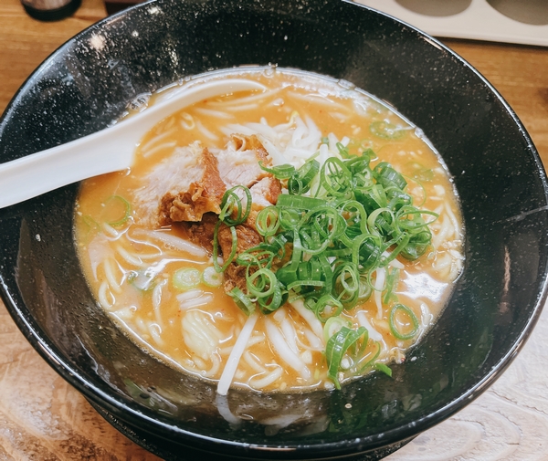 キムチとラーメン専門店 仁紡(じんほう）